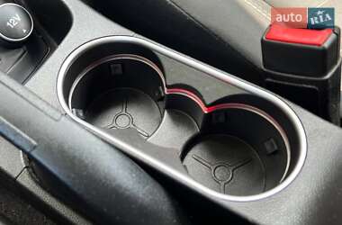 Хэтчбек Ford Fiesta 2014 в 