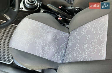 Хэтчбек Ford Fiesta 2007 в 