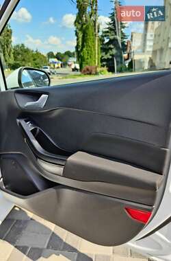 Хетчбек Ford Fiesta 2018 в Хмельницькому