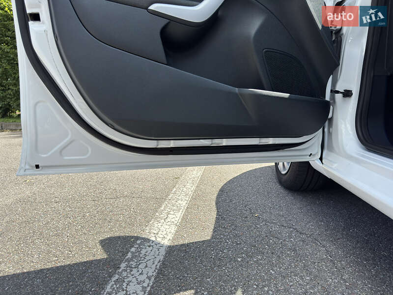 Хэтчбек Ford Fiesta 2012 в Киеве