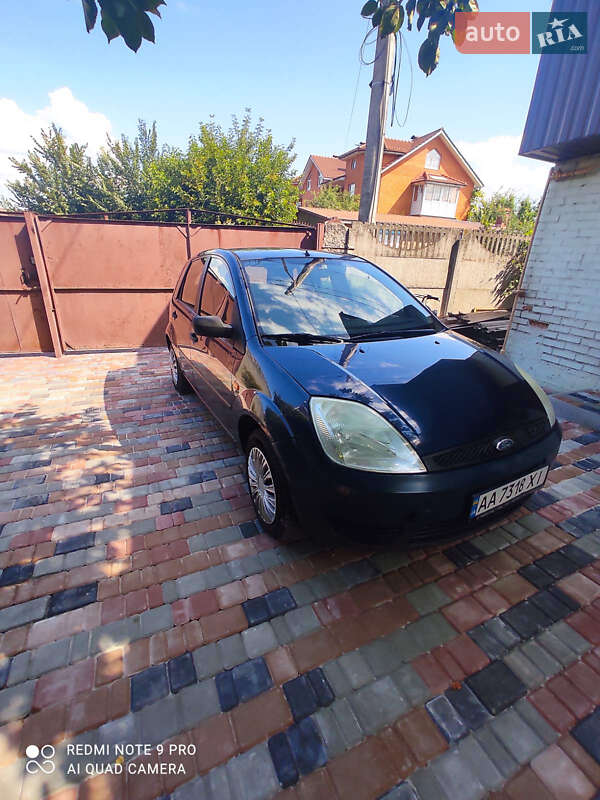 Хэтчбек Ford Fiesta 2003 в Киеве фото 6 Хэтчбек Ford Fiesta 2003 в Киеве