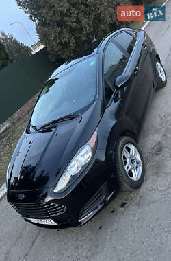 Седан Ford Fiesta 2018 в 