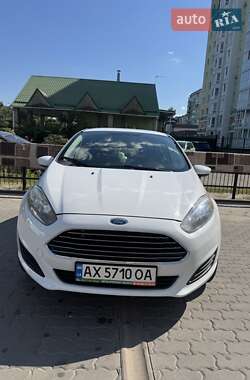 Хетчбек Ford Fiesta 2016 в Полтаві