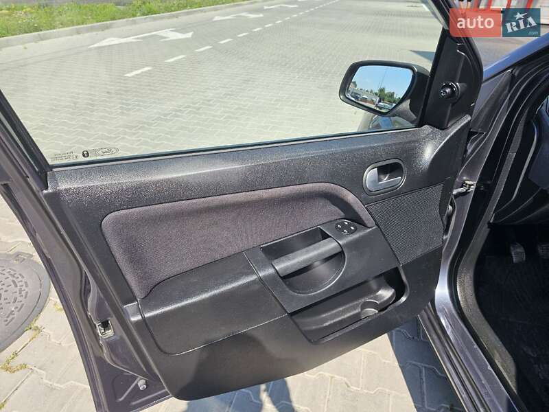 Хэтчбек Ford Fiesta 2008 в Виннице