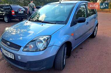 Хэтчбек Ford Fiesta 2006 в Кривом Роге