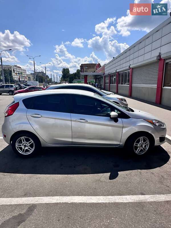 Хэтчбек Ford Fiesta 2018 в Киеве фото 7 Хэтчбек Ford Fiesta 2018 в Киеве