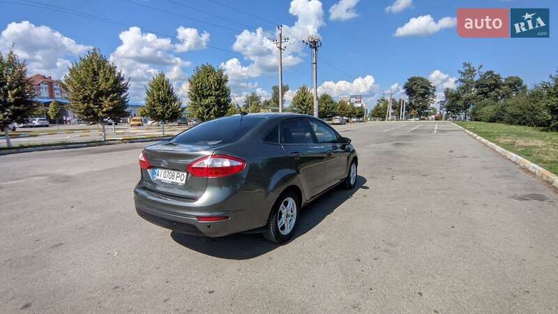 Седан Ford Fiesta 2018 в Буче