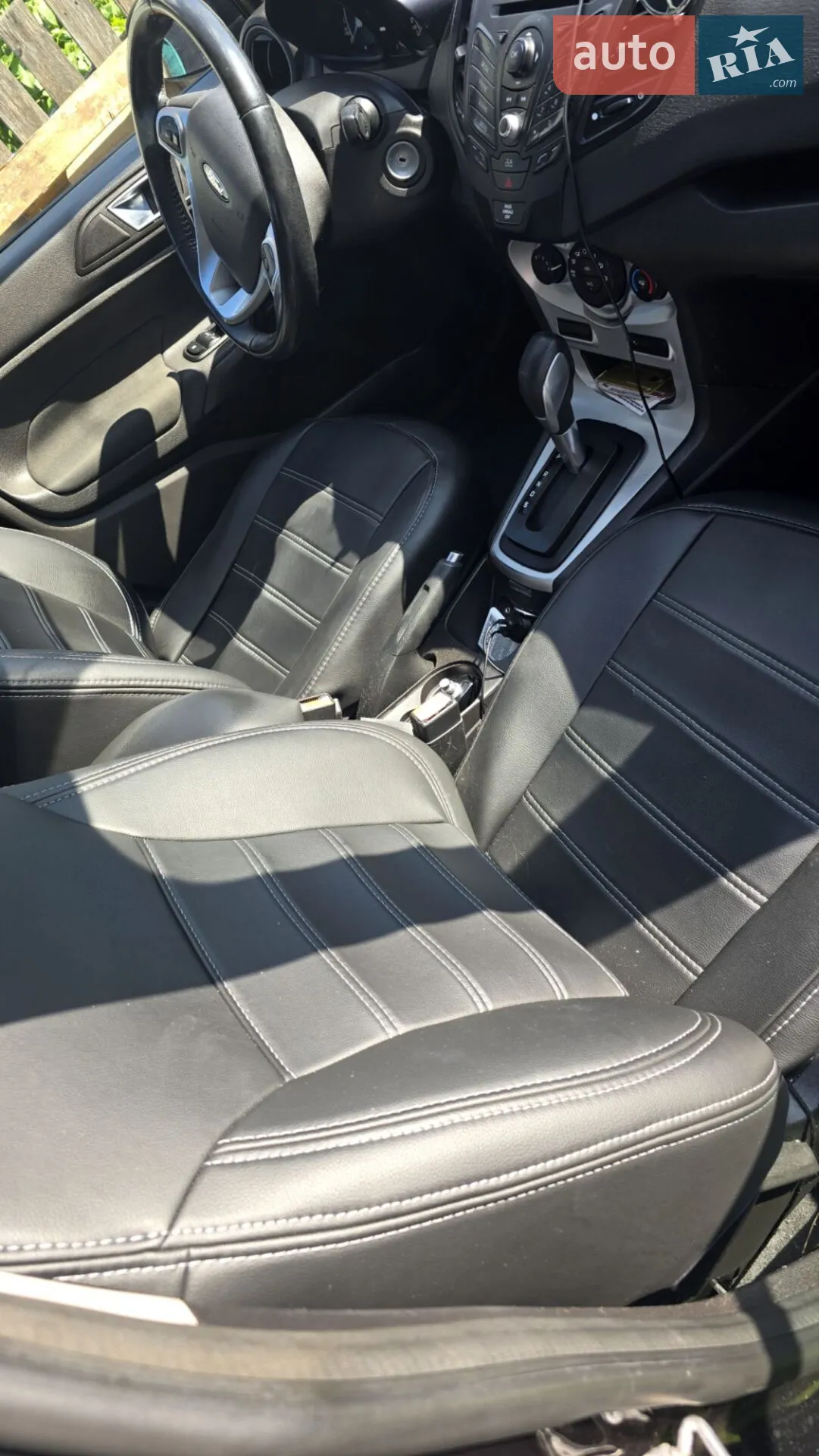 2014 Ford Fiesta - мініатюра 3