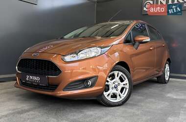 Хетчбек Ford Fiesta 2016 в Києві