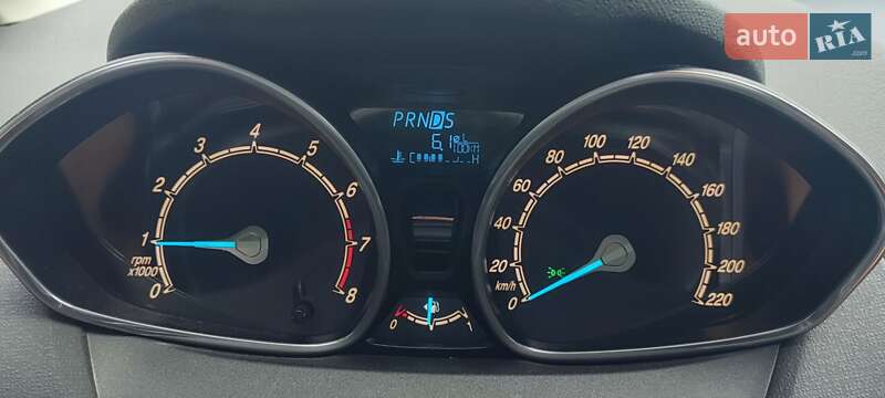 Хэтчбек Ford Fiesta 2014 в Львове