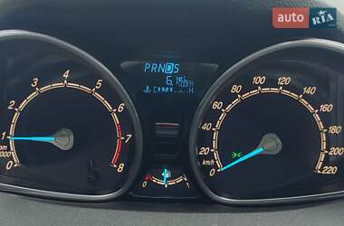 Хэтчбек Ford Fiesta 2014 в 
