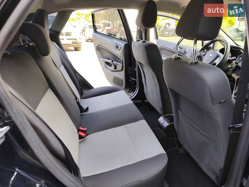 Седан Ford Fiesta 2018 в Днепре фото 12 Седан Ford Fiesta 2018 в Днепре