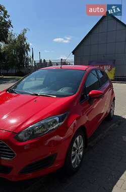 Хэтчбек Ford Fiesta 2013 в Александрие