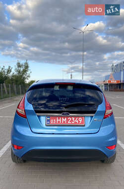 Хэтчбек Ford Fiesta 2009 в Дубно