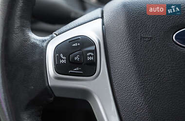 Седан Ford Fiesta 2014 в 