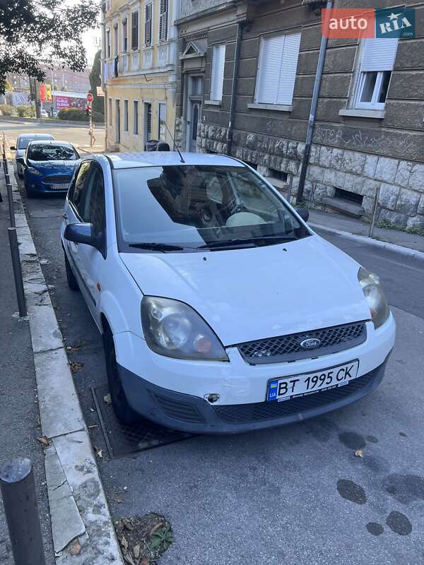 Хэтчбек Ford Fiesta 2007 в Одессе