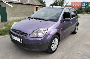 Хэтчбек Ford Fiesta 2006 в 