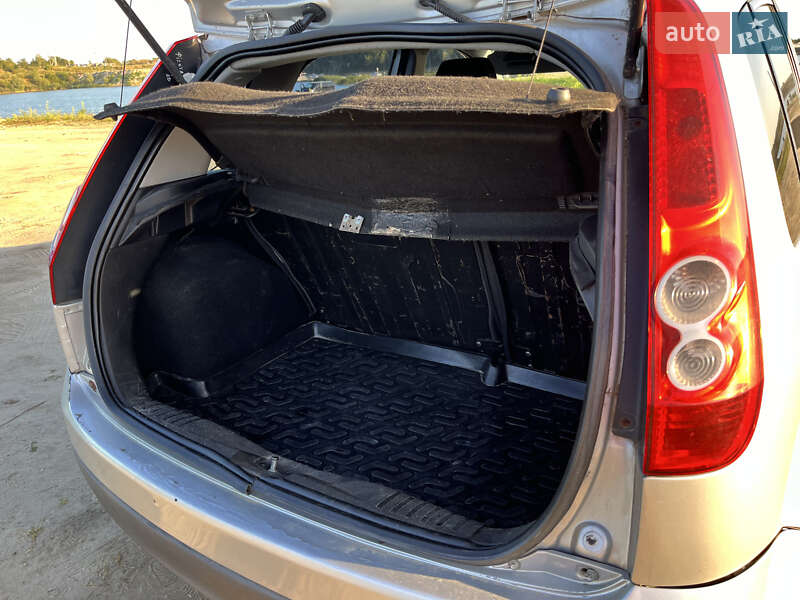 Хэтчбек Ford Fiesta 2008 в Львове фото 7 Хэтчбек Ford Fiesta 2008 в Львове