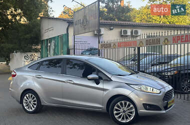 Седан Ford Fiesta 2017 в 