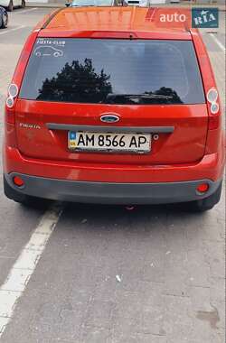Хэтчбек Ford Fiesta 2008 в 
