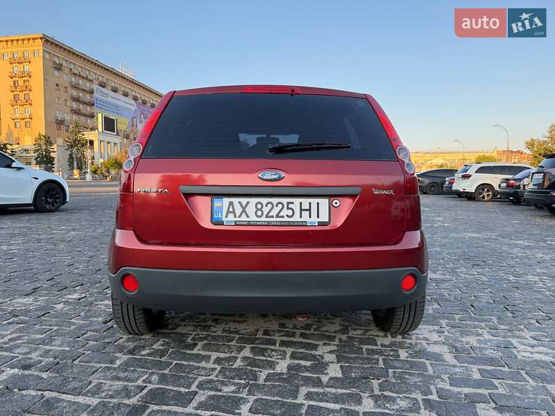 Хэтчбек Ford Fiesta 2007 в Киеве