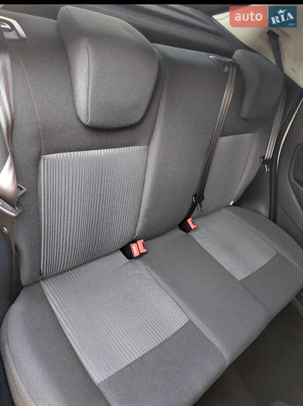 Хэтчбек Ford Fiesta 2011 в Прилуках