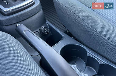 Хэтчбек Ford Fiesta 2012 в 