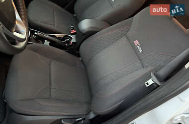 Хэтчбек Ford Fiesta 2019 в 