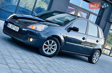 Хэтчбек Ford Fiesta 2007 в 