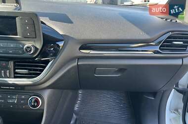 Хетчбек Ford Fiesta 2018 в 