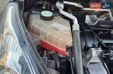 Хэтчбек Ford Fiesta 2012 в 