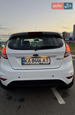 Хэтчбек Ford Fiesta 2013 в Киеве