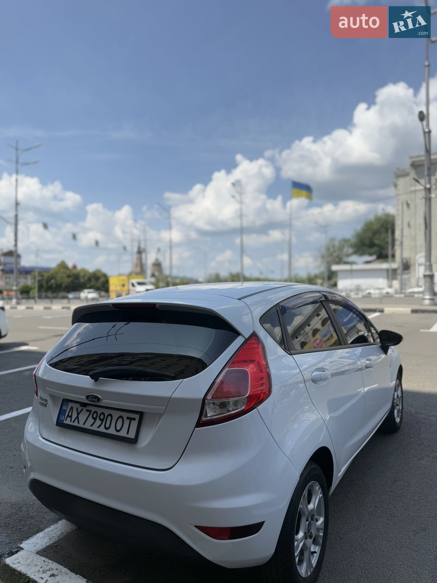 2013 Ford Fiesta - мініатюра 6