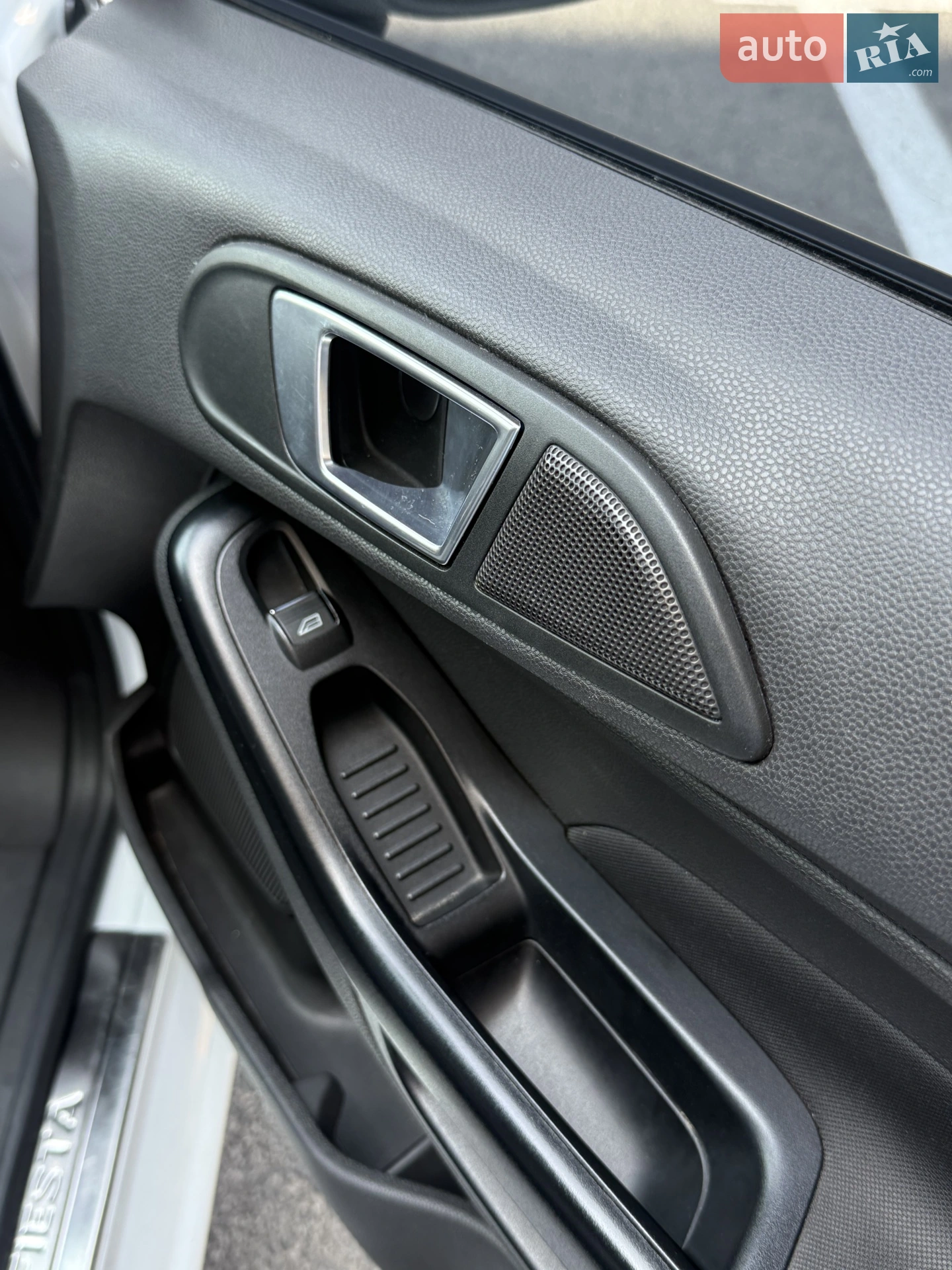 2013 Ford Fiesta - мініатюра 19