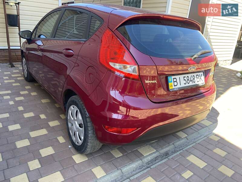 Хэтчбек Ford Fiesta 2011 в Кременчуге