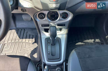 Седан Ford Fiesta 2019 в 