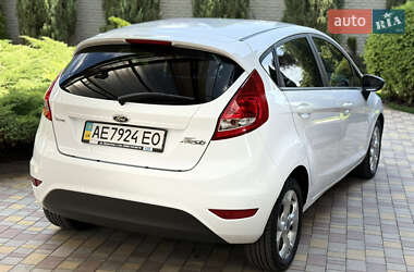 Хетчбек Ford Fiesta 2011 в Дніпрі