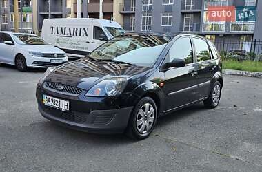 Хетчбек Ford Fiesta 2006 в Києві
