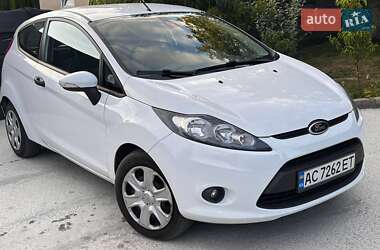 Хэтчбек Ford Fiesta 2010 в 