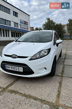 Хэтчбек Ford Fiesta 2011 в 