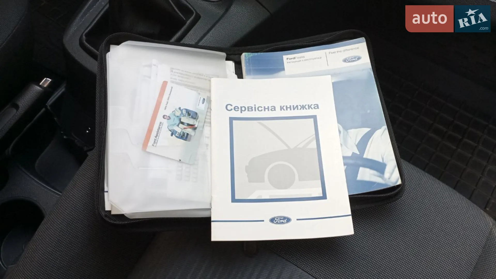 2011 Ford Fiesta - мініатюра 17