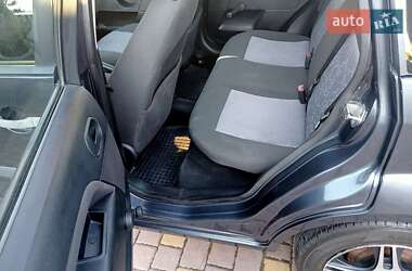 Хэтчбек Ford Fiesta 2007 в 