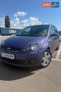 Хэтчбек Ford Fiesta 2008 в 