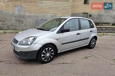 Хэтчбек Ford Fiesta 2008 в 