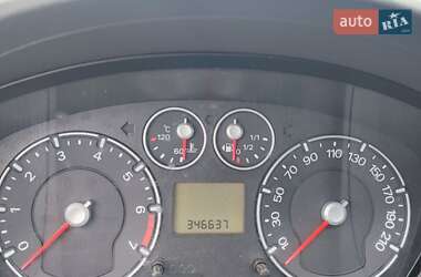 Хэтчбек Ford Fiesta 2006 в 