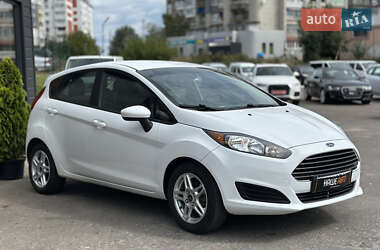Хэтчбек Ford Fiesta 2019 в 
