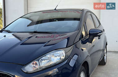 Хэтчбек Ford Fiesta 2017 в 
