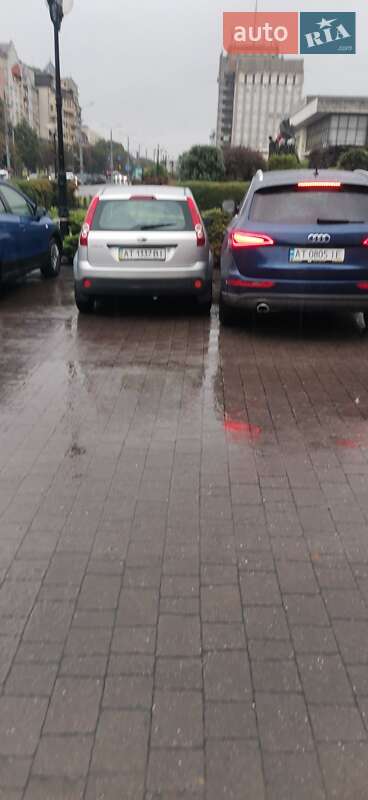 Хэтчбек Ford Fiesta 2008 в 
