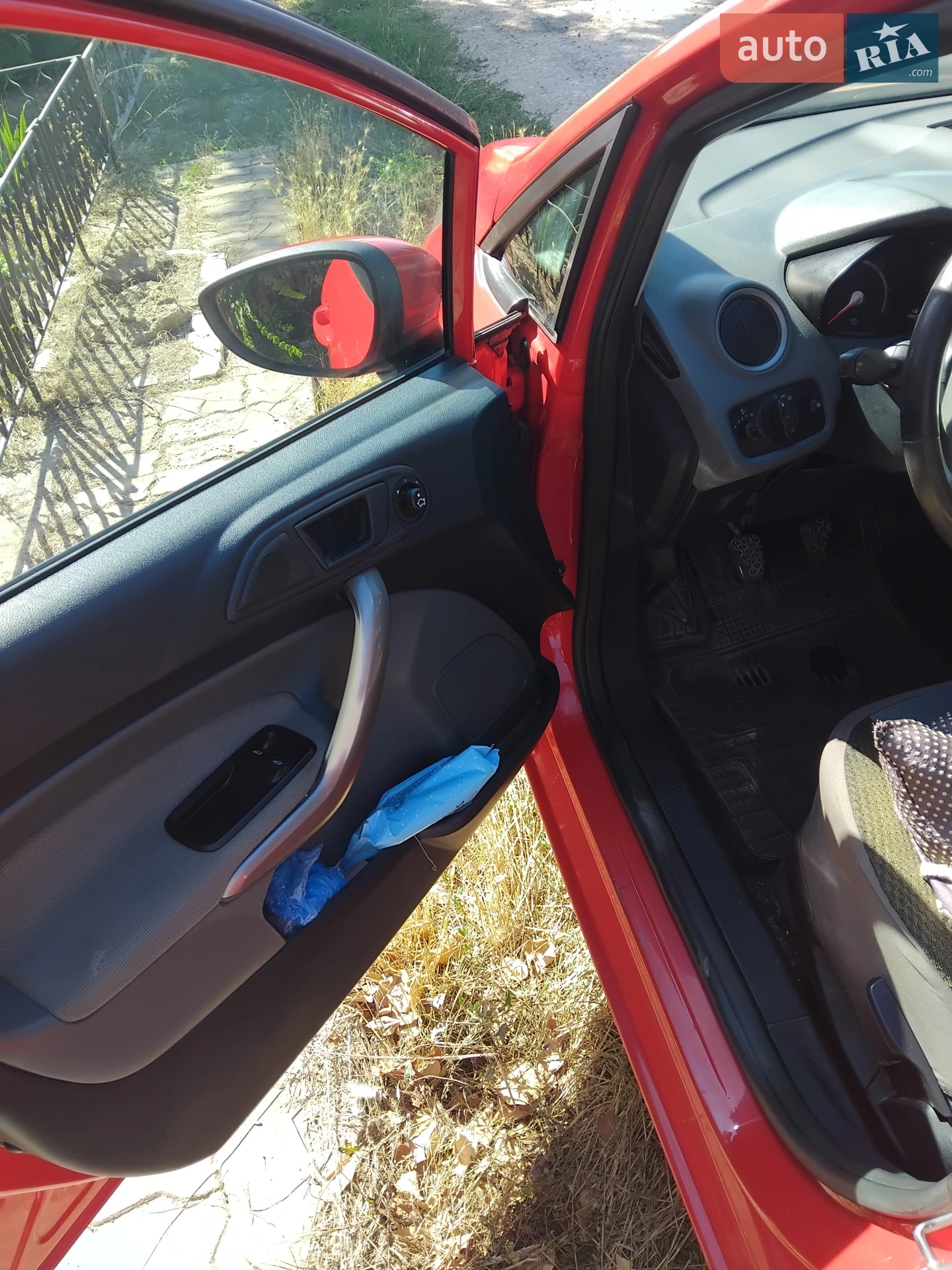 Ford Fiesta 2010 VIN WF0JXXGAJJAR21096 фото оголошення 5 з 16