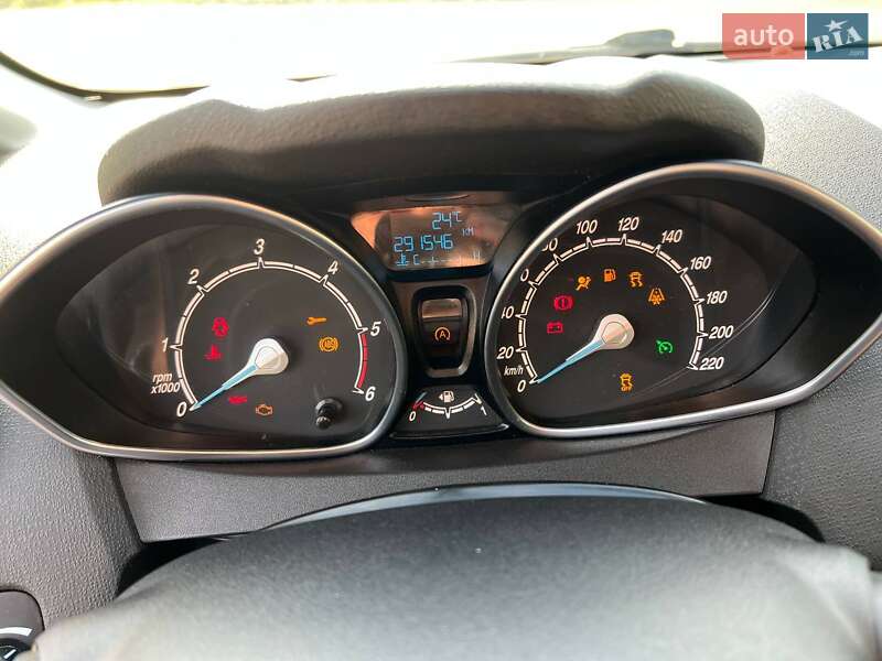 Хэтчбек Ford Fiesta 2013 в Львове